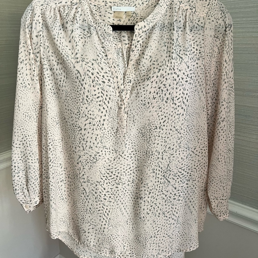 Dalia Cream Blouse with Gray Speckle Print